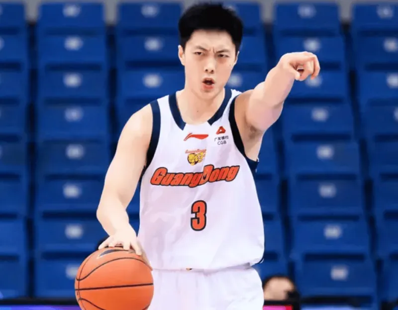 世界杯手机观看-胡明轩出战27分钟，投篮3中3、罚球8中6得到13分5助攻